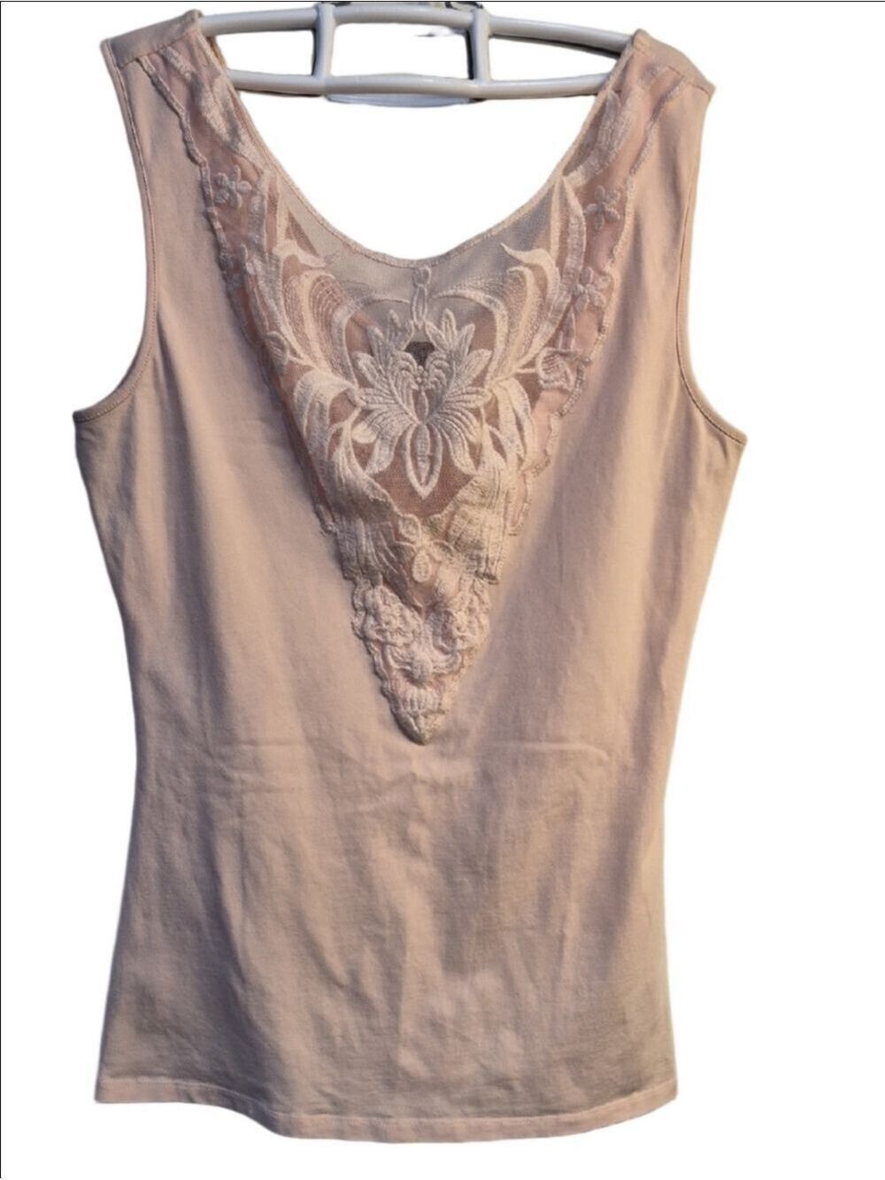Suzy Shier Pale Pink Lace Front Sleeveless Tank